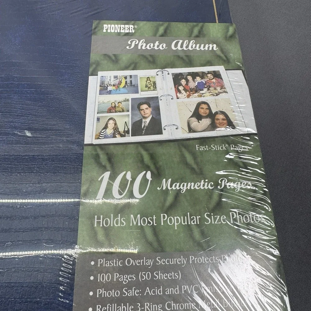 Pioneer Blue Leatherette Photo Album 100 Magnetic Fast Stick 50 Sheets 3 Ring